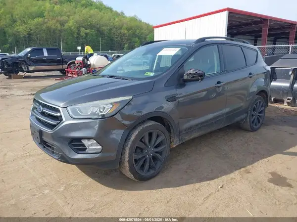 1FMCU9JD9HUB11699 2017 FORD ESCAPE - Image 2