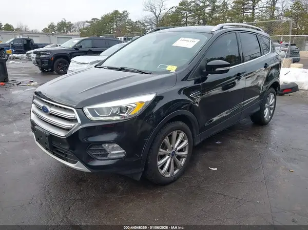 1FMCU9JD9HUB22458 2017 FORD ESCAPE - Image 2