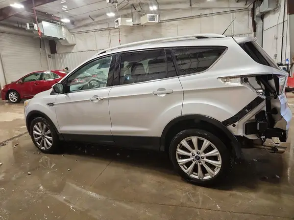 1FMCU9JD9HUC06165 2017 FORD ESCAPE - Image 2