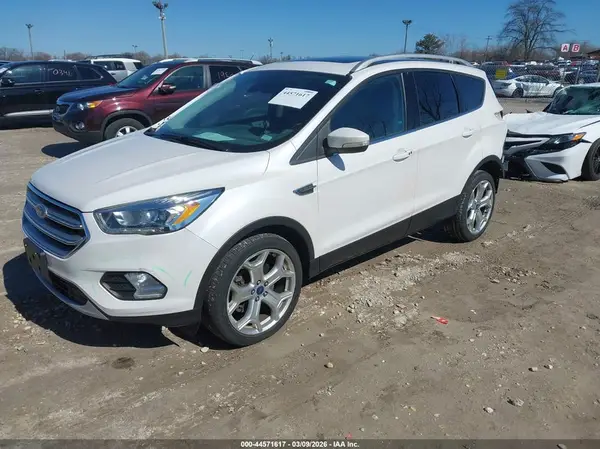 1FMCU9JD9HUC08000 2017 FORD ESCAPE - Image 2