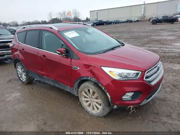 1FMCU9JD9HUC09244 2017 FORD ESCAPE - Image 1