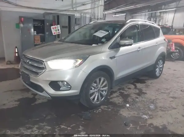 1FMCU9JD9HUC41370 2017 FORD ESCAPE - Image 2