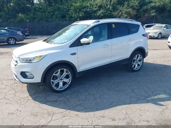 1FMCU9JDXHUB55968 2017 FORD ESCAPE - Image 2