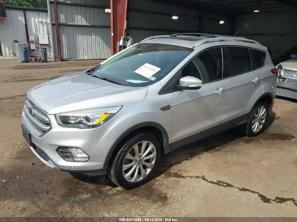 1FMCU9JDXHUD70895 2017 FORD ESCAPE - Image 2