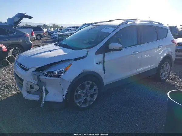 1FMCU9JX1GUA12433 2016 FORD ESCAPE - Image 2