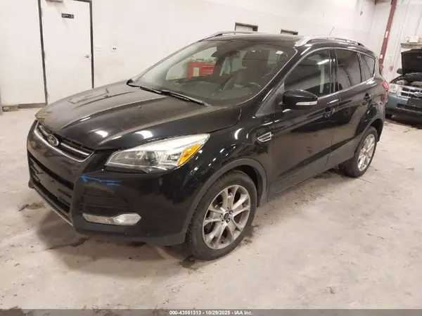 1FMCU9JX1GUB11009 2016 FORD ESCAPE - Image 2