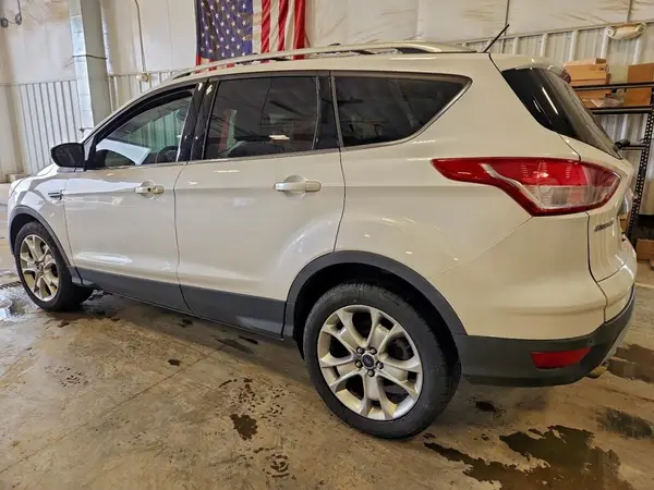 1FMCU9JX1GUC03754 2016 FORD ESCAPE - Image 2