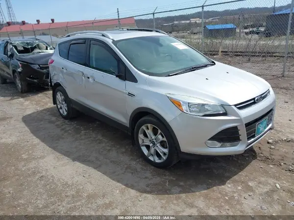 1FMCU9JX3GUA62802 2016 FORD ESCAPE - Image 1
