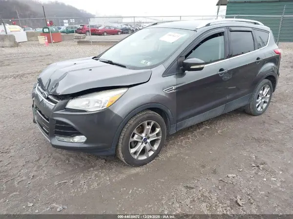 1FMCU9JX4GUB12977 2016 FORD ESCAPE - Image 2