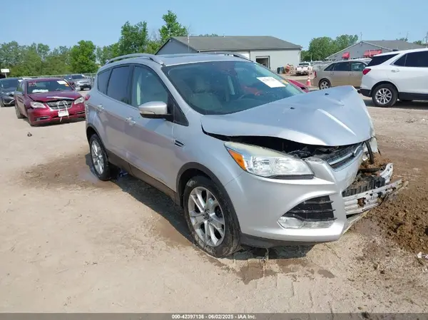 1FMCU9JX7GUA02697 2016 FORD ESCAPE - Image 1