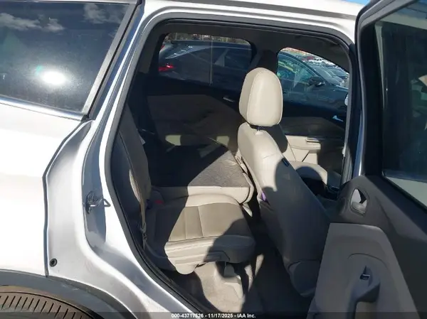 1FMCU9JX7GUC90950 2016 FORD ESCAPE - Image 8