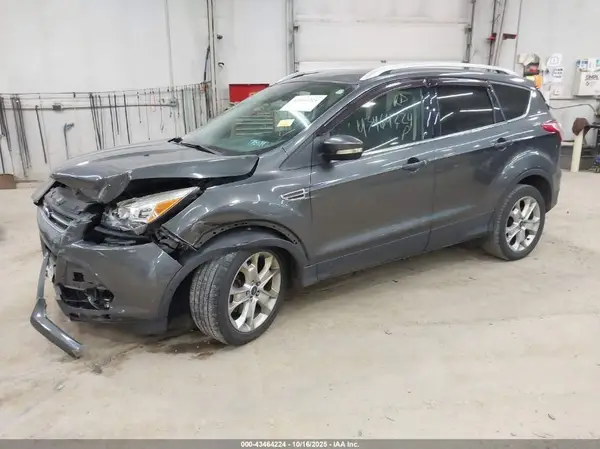 1FMCU9JX8GUA82222 2016 FORD ESCAPE - Image 2