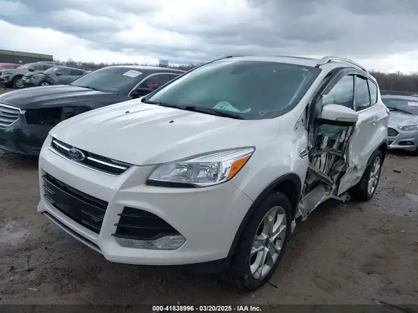 1FMCU9JX9GUA62674 2016 FORD ESCAPE - Image 2