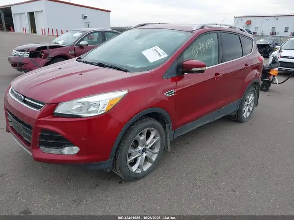 1FMCU9JXXGUA84764 2016 FORD ESCAPE - Image 2