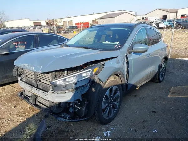 1FMCU9JZ5SUA52136 2025 FORD ESCAPE - Image 2