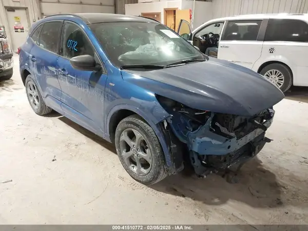 1FMCU9MN0PUB30158 2023 FORD ESCAPE - Image 1