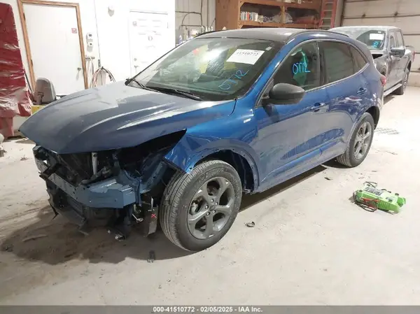 1FMCU9MN0PUB30158 2023 FORD ESCAPE - Image 2