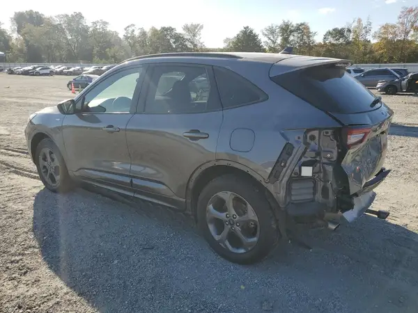 1FMCU9MN0RUA24330 2024 FORD ESCAPE - Image 2