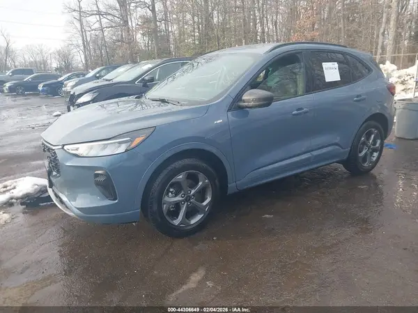1FMCU9MN0RUA67825 2024 FORD ESCAPE - Image 2
