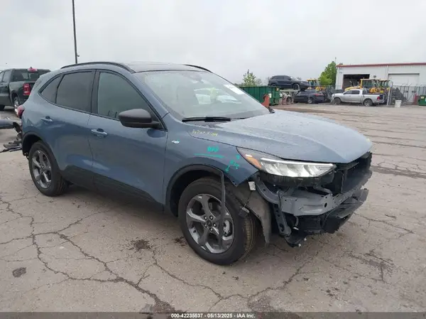 1FMCU9MN0SUA04522 2025 FORD ESCAPE - Image 1