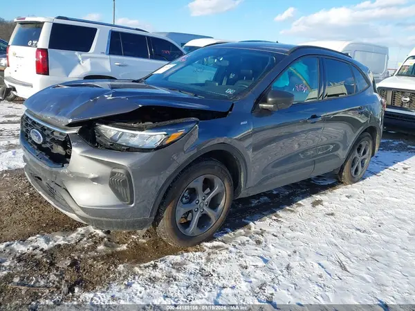 1FMCU9MN0SUA49606 2025 FORD ESCAPE - Image 2