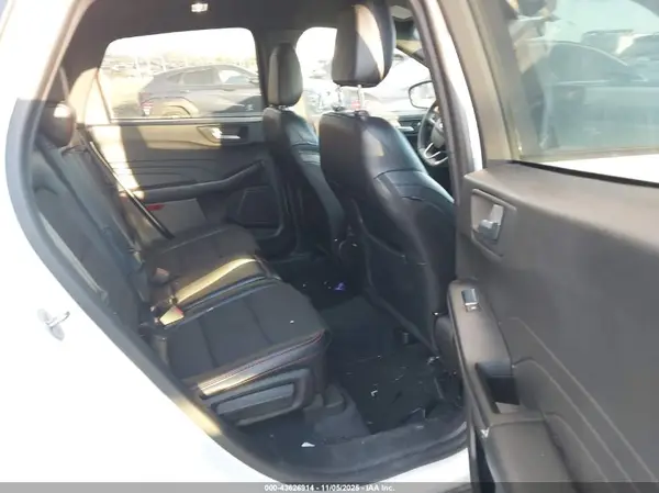 1FMCU9MN1PUB03034 2023 FORD ESCAPE - Image 8