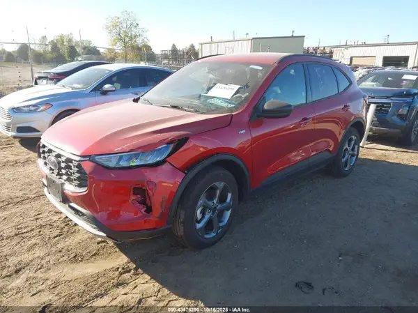 1FMCU9MN1SUA88589 2025 FORD ESCAPE - Image 2