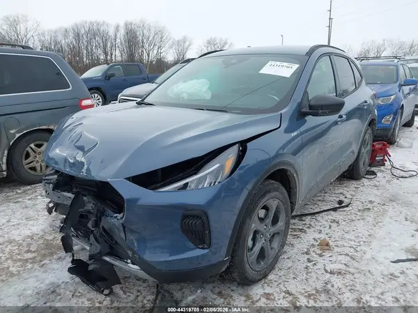 1FMCU9MN1TUA17393 2026 FORD ESCAPE - Image 2