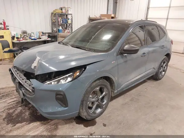 1FMCU9MN2PUA73638 2023 FORD ESCAPE - Image 2