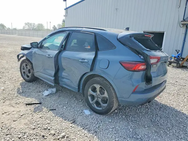 1FMCU9MN2PUB22286 2023 FORD ESCAPE - Image 2