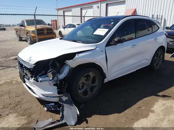 1FMCU9MN2PUB39007 2023 FORD ESCAPE - Image 2