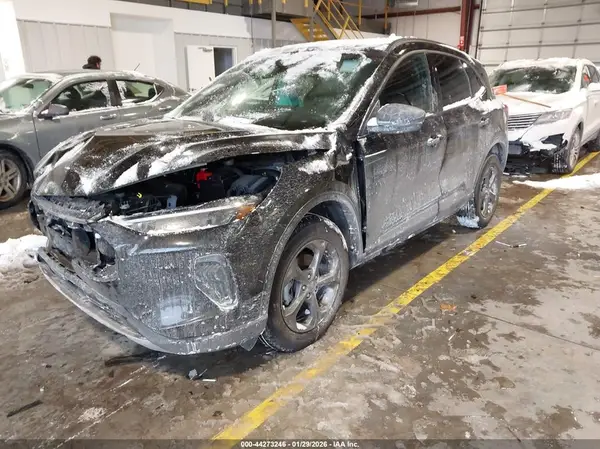 1FMCU9MN2SUA11388 2025 FORD ESCAPE - Image 2