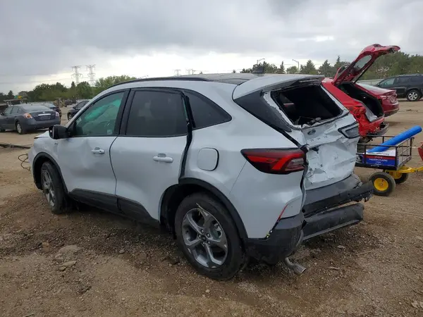 1FMCU9MN2TUA40715 2026 FORD ESCAPE - Image 2