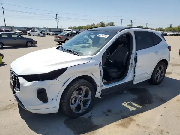 1FMCU9MN3PUA13898 2023 FORD ESCAPE - Image 1