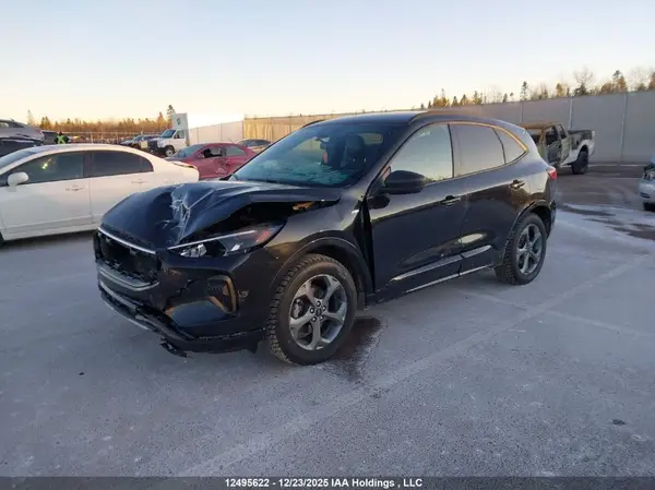 1FMCU9MN3PUA33391 2023 FORD ESCAPE - Image 2