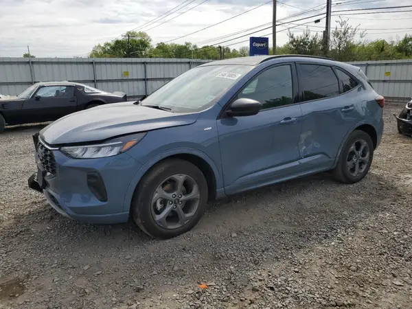 1FMCU9MN3PUB16254 2023 FORD ESCAPE - Image 1