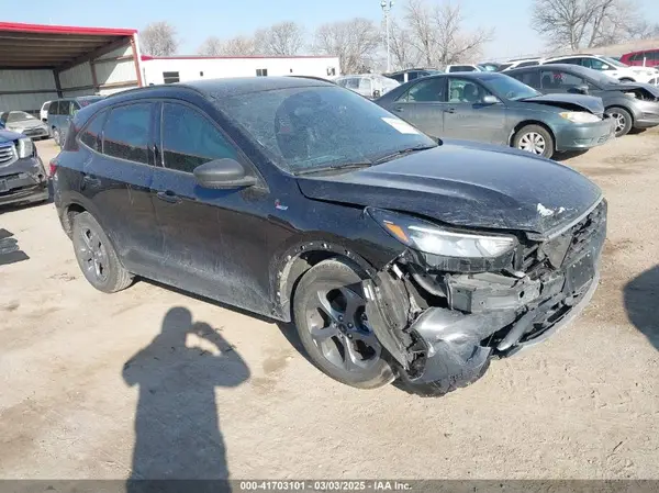 1FMCU9MN3RUA55927 2024 FORD ESCAPE - Image 1