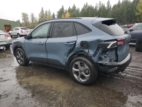 1FMCU9MN3SUA17040 2025 FORD ESCAPE - Image 2