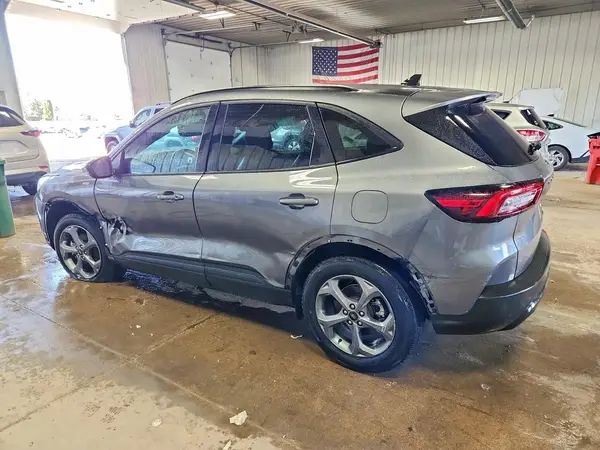 1FMCU9MN3SUA84043 2025 FORD ESCAPE - Image 2