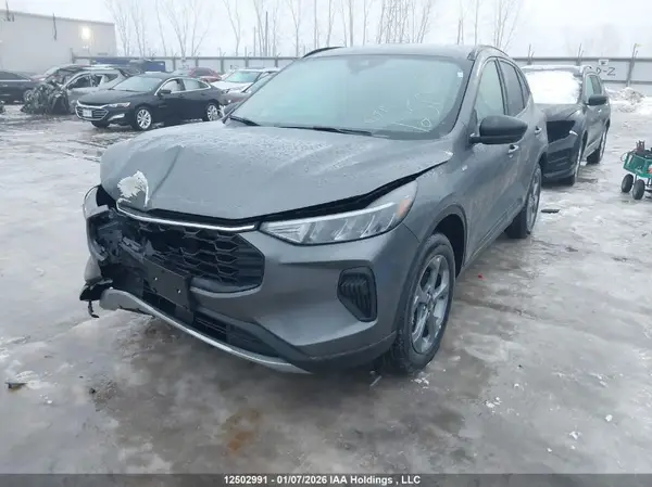 1FMCU9MN3SUB63616 2025 FORD ESCAPE - Image 2