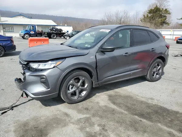 1FMCU9MN4PUA13957 2023 FORD ESCAPE - Image 1