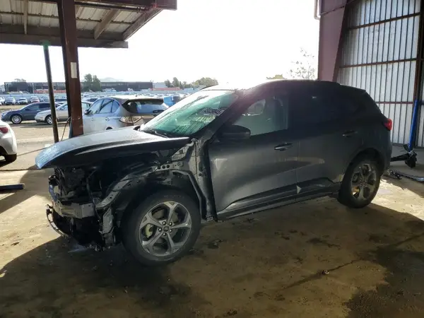 1FMCU9MN4PUA70529 2023 FORD ESCAPE - Image 1