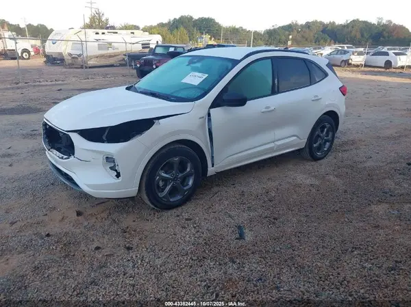 1FMCU9MN4PUA89713 2023 FORD ESCAPE - Image 2