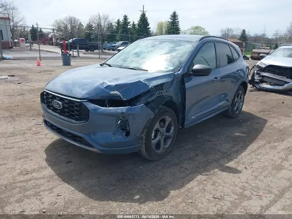 1FMCU9MN4PUB44371 2023 FORD ESCAPE - Image 2