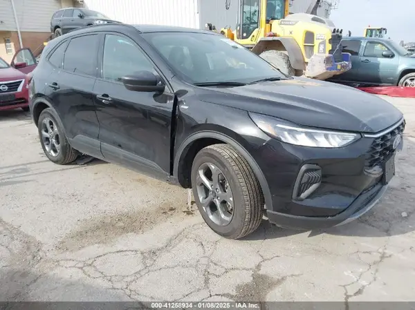 1FMCU9MN4SUA25311 2025 FORD ESCAPE - Image 1