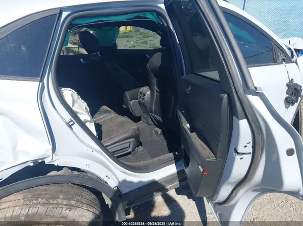 1FMCU9MN4SUA26135 2025 FORD ESCAPE - Image 8