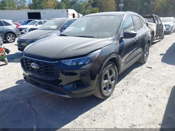 1FMCU9MN4SUA85931 2025 FORD ESCAPE - Image 2