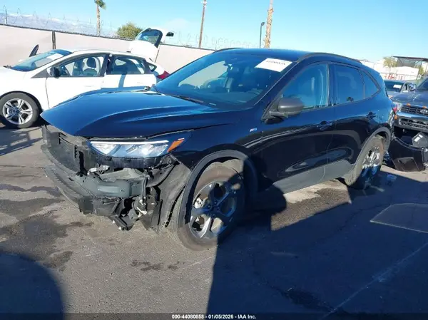 1FMCU9MN4SUB34819 2025 FORD ESCAPE - Image 2