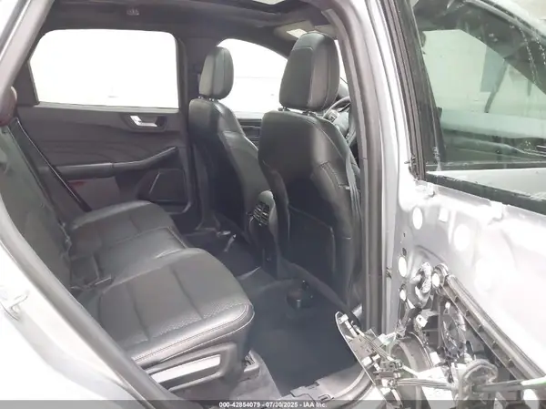 1FMCU9MN5PUA94032 2023 FORD ESCAPE - Image 8