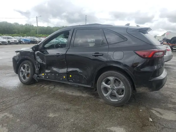 1FMCU9MN5PUB36408 2023 FORD ESCAPE - Image 2